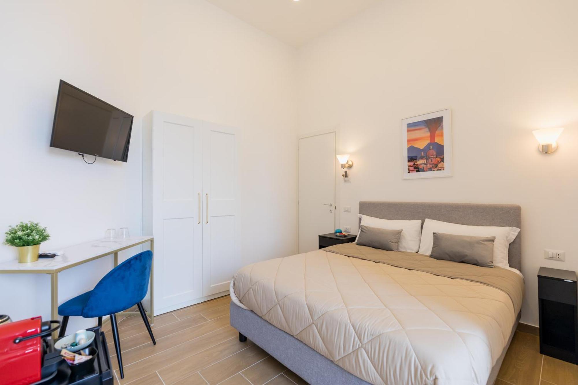 Blu Parthenope Suites เนเปิลส์ ภายนอก รูปภาพ