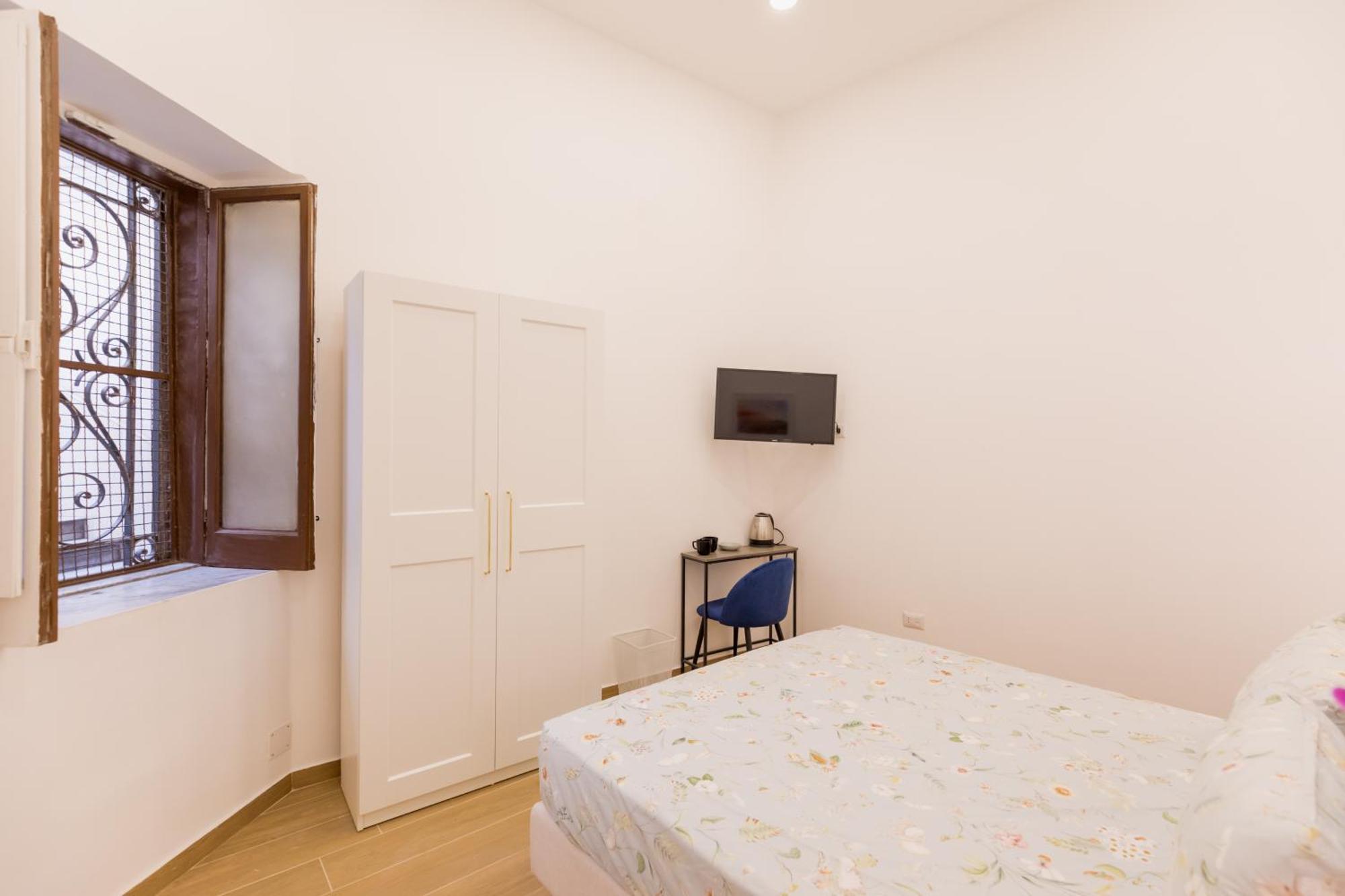 Blu Parthenope Suites เนเปิลส์ ภายนอก รูปภาพ